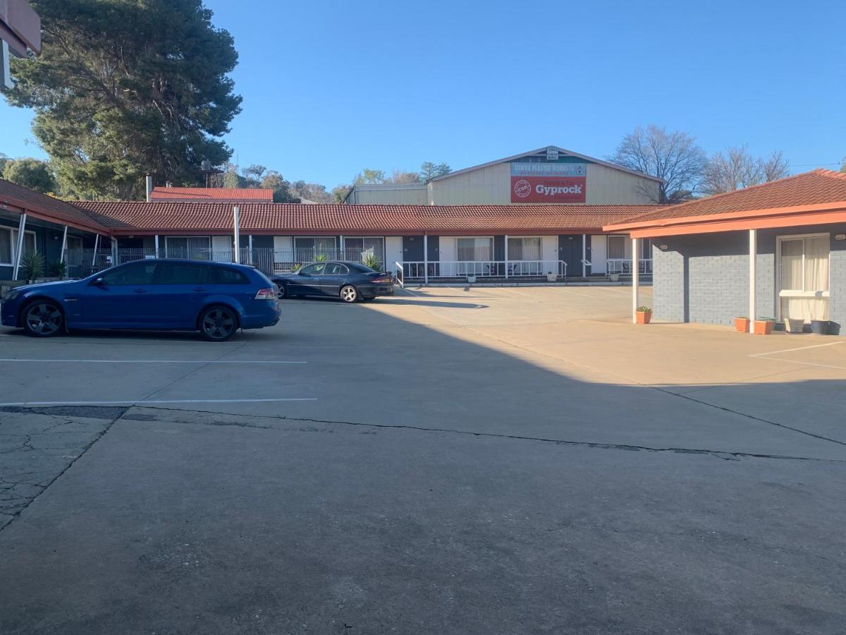 Countryman Motor Inn Cowra Zewnętrze zdjęcie