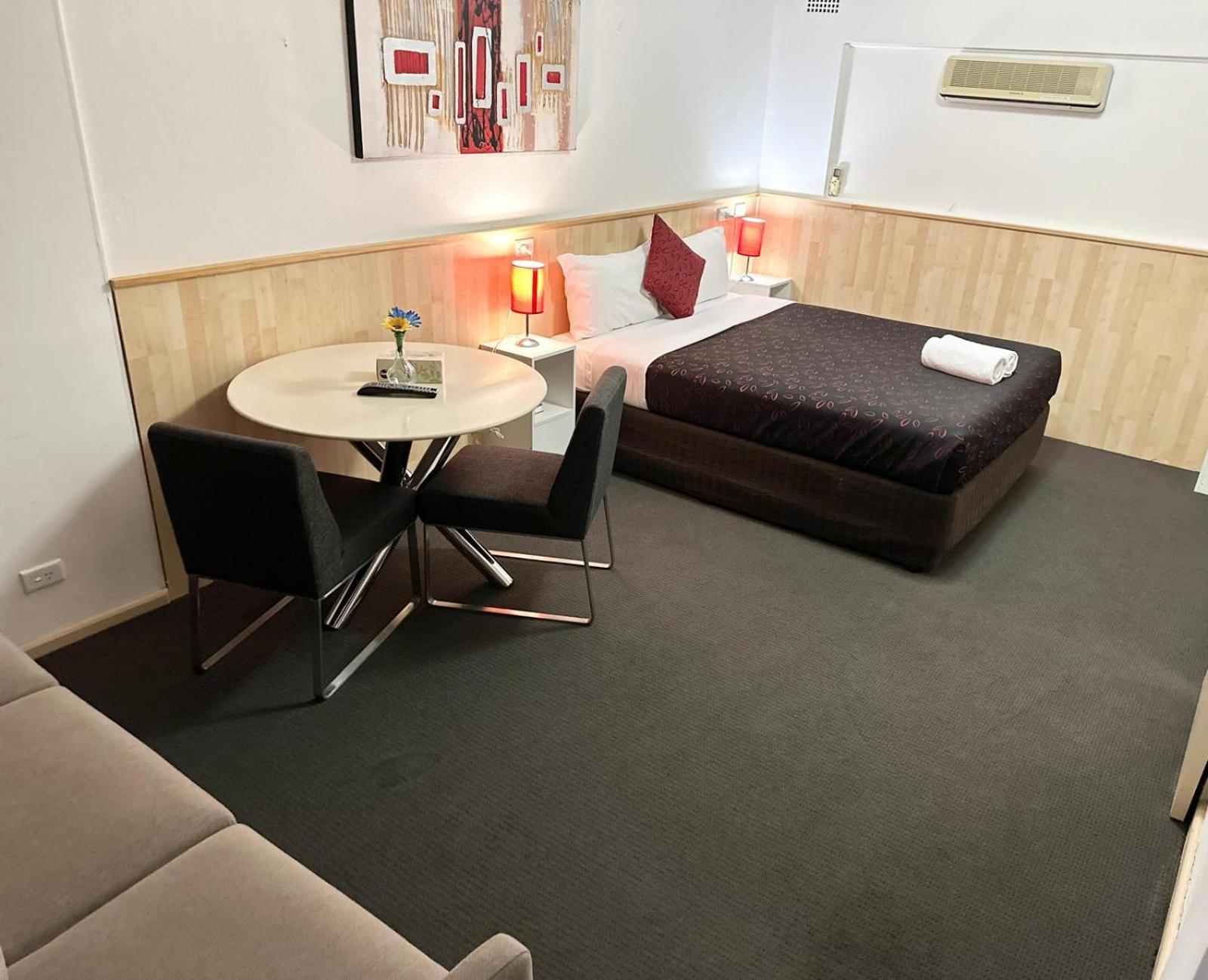 Countryman Motor Inn Cowra Zewnętrze zdjęcie